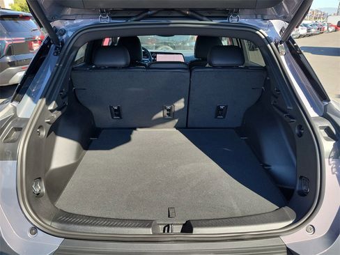 New 2026 Chevrolet Equinox EV LT image 20