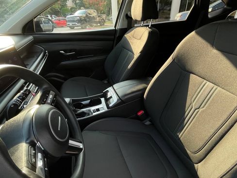 Used 2025 Hyundai Tucson SEL FWD image 21
