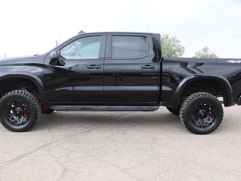 Used 2021 Chevrolet Silverado 1500 RST w/ Convenience Package II AWD/4WD image 4