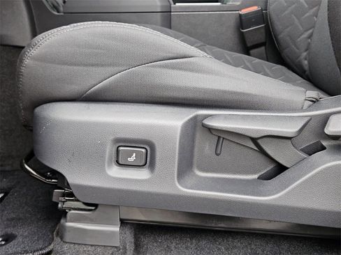 New 2025 Toyota Tacoma SR5 w/ Blackout Package (GST) image 19