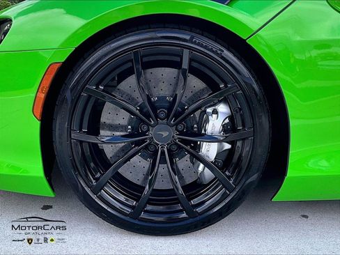 Used 2025 McLaren Artura Spider RWD image 10