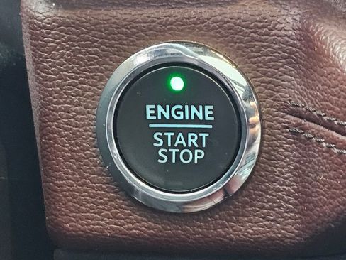 Used 2024 Ford Expedition Max Limited image 33