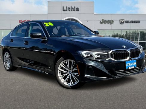 Used 2024 BMW 330i xDrive Sedan w/ Convenience Package image 18