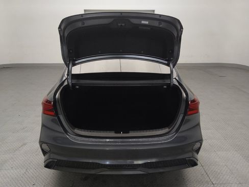 Used 2024 Kia Forte LXS FWD image 29