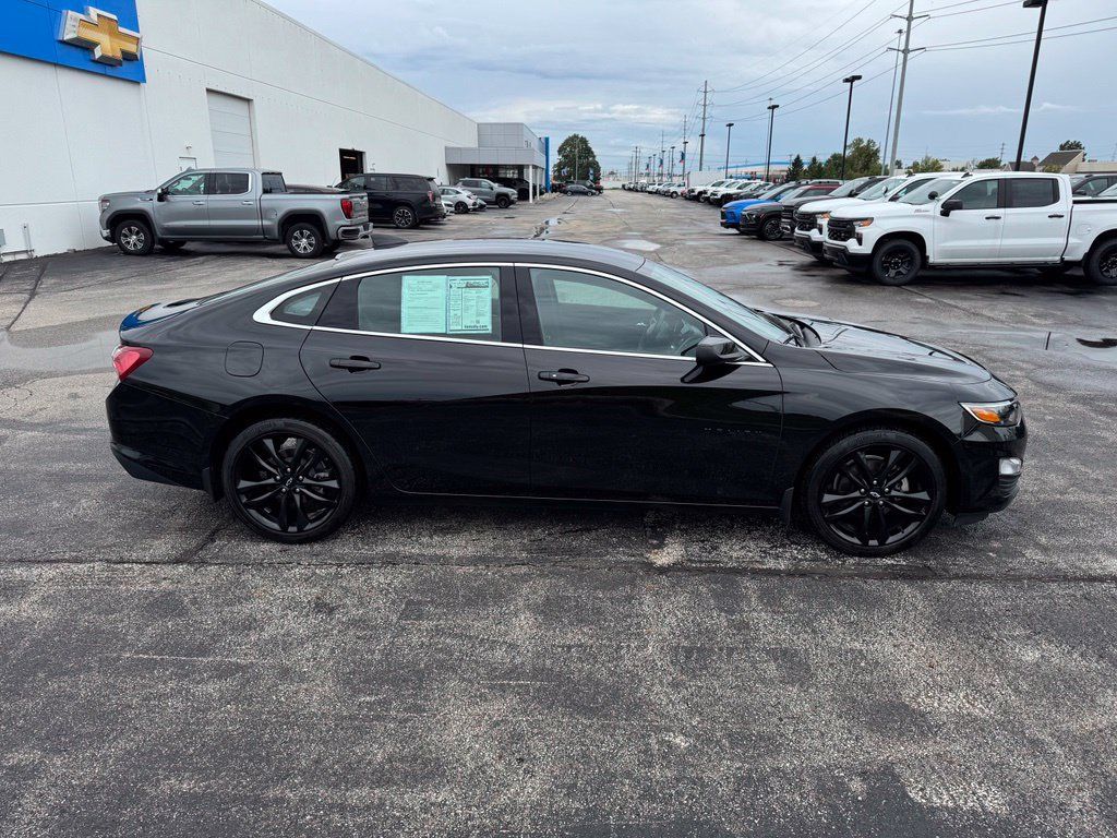 Certified 2023 Chevrolet Malibu LT w/ Midnight Edition FWD image 8