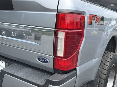 Used 2022 Ford F350 Platinum AWD/4WD image 6