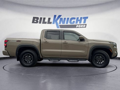 Used 2023 Nissan Frontier PRO-4X w/ Pro-4X Premium Package AWD/4WD image 6