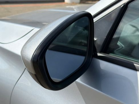 Used 2018 Honda Accord LX image 11