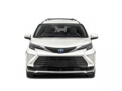 New 2026 Toyota Sienna LE image 8