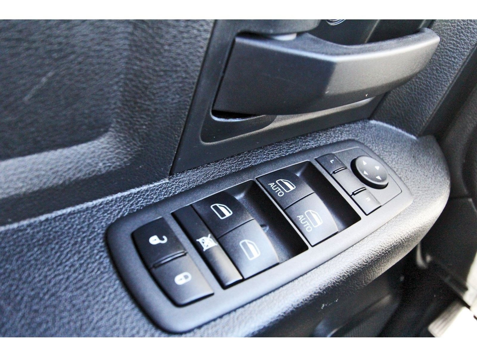Used 2022 RAM 2500 Tradesman w/ Chrome Appearance Group AWD/4WD image 20