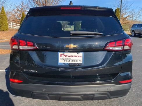 Used 2023 Chevrolet Equinox LS w/ LS Convenience Package image 5