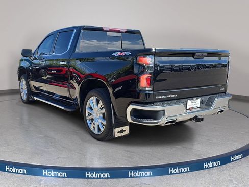 Used 2019 Chevrolet Silverado 1500 LTZ w/ LTZ Plus Package AWD/4WD image 8