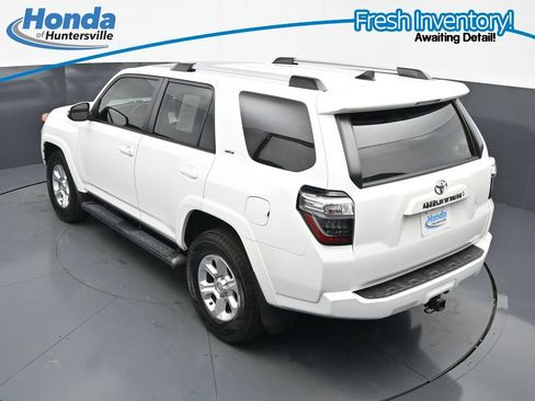 Used 2023 Toyota 4Runner SR5 Premium w/ Moonroof Package RWD image 22