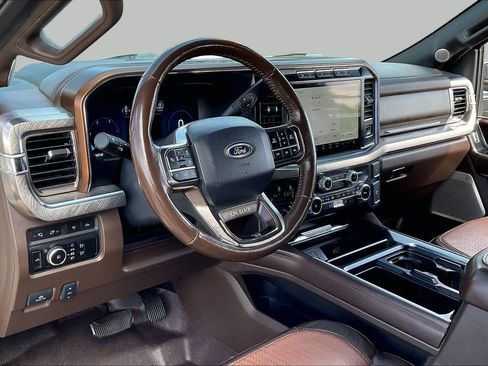Used 2024 Ford F350 King Ranch AWD/4WD image 17