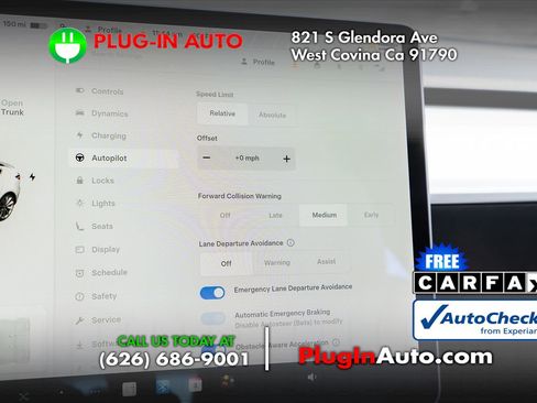 Used 2018 Tesla Model 3 Performance image 26