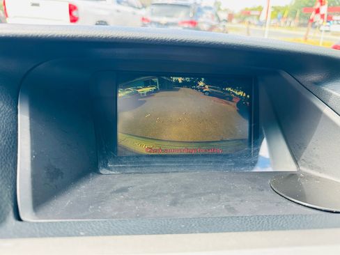 Used 2010 Lexus RX 450h AWD image 18