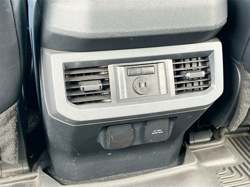 Used 2023 Ford F250 Lariat w/ Lariat Ultimate Package image 26