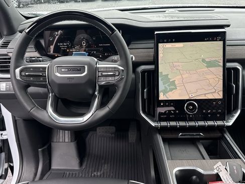 New 2026 GMC Acadia Denali w/ Super Cruise Package FWD image 8