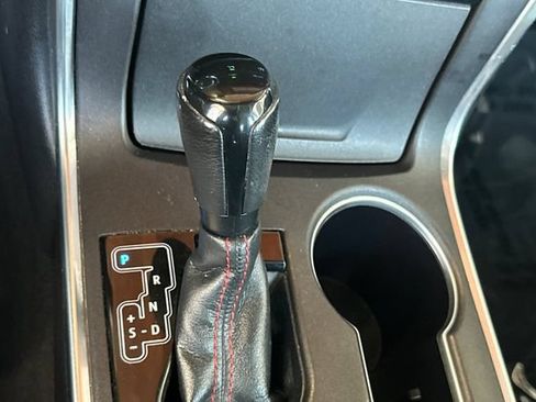Used 2016 Toyota Camry SE FWD image 20