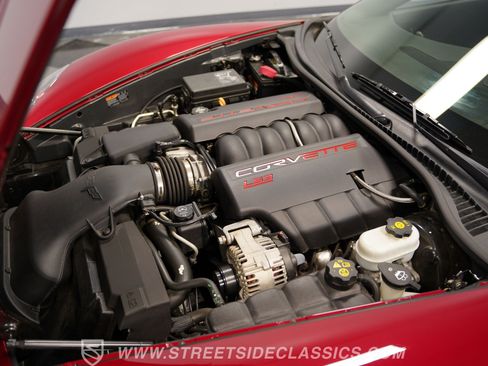 Used 2012 Chevrolet Corvette Grand Sport w/ 3LT Preferred Equipment Group RWD image 3