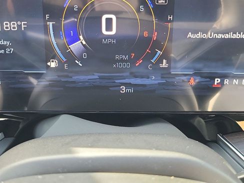 New 2025 Chevrolet Suburban Premier image 12