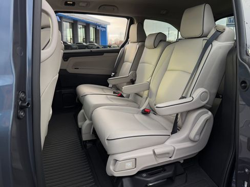 New 2026 Honda Odyssey Touring image 29
