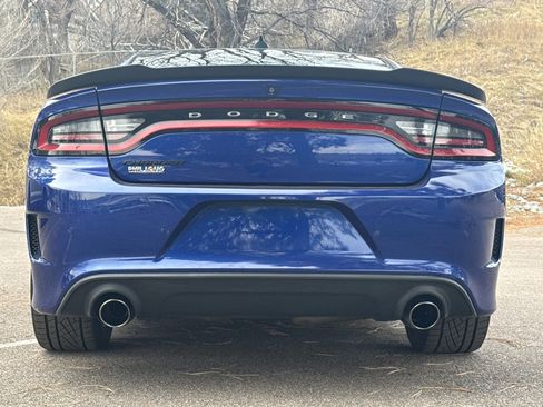 Used 2018 Dodge Charger R/T image 6