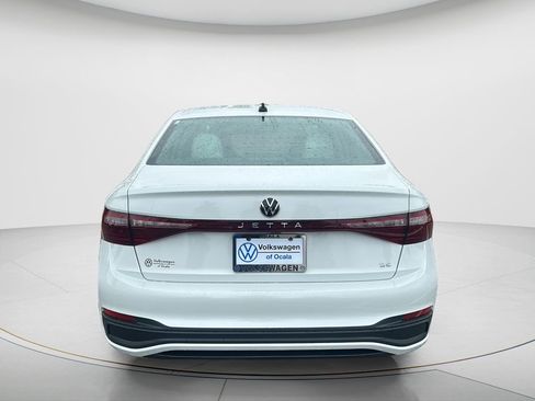 New 2026 Volkswagen Jetta SE image 12