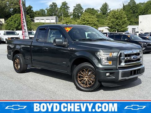 Used 2015 Ford F150 XLT w/ Equipment Group 301A Mid RWD image 1
