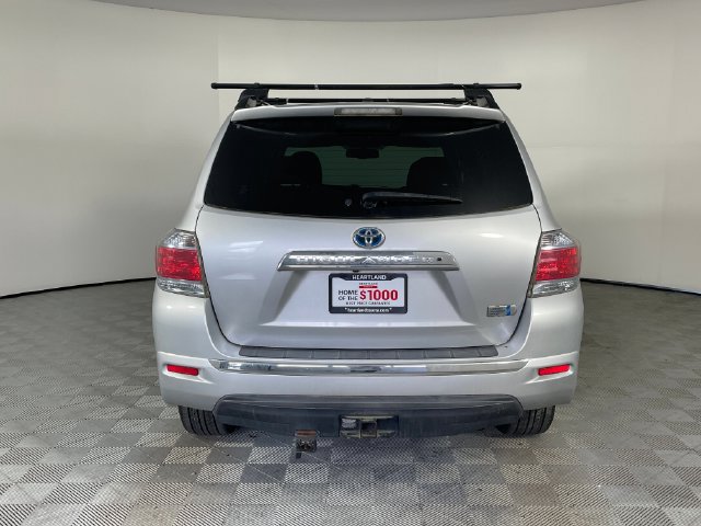 Used 2013 Toyota Highlander Limited AWD/4WD image 16