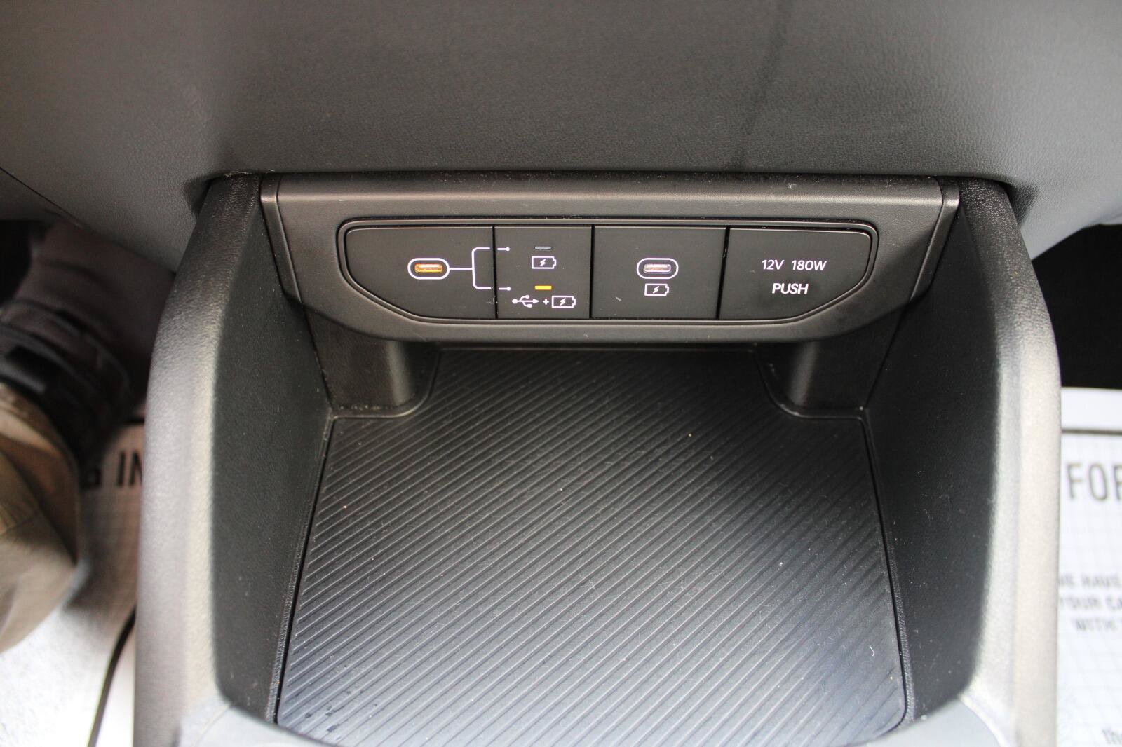 Used 2025 Kia K4 FWD image 23