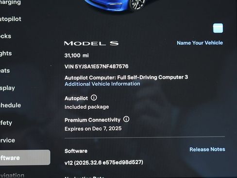 Used 2022 Tesla Model S image 45