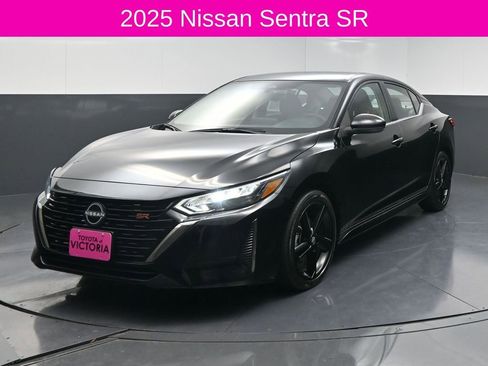 Used 2025 Nissan Sentra SR image 2
