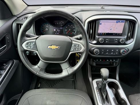 Used 2022 Chevrolet Colorado LT w/ Safety Package AWD/4WD image 19