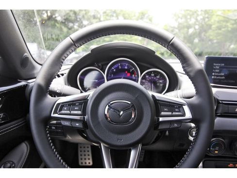 New 2026 MAZDA MX-5 Miata Club w/ Interior Package RWD image 11