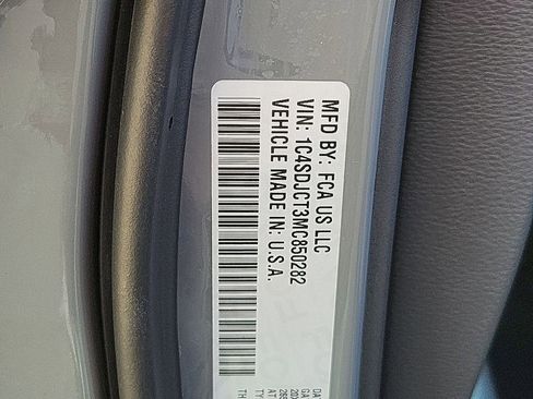 Used 2021 Dodge Durango R/T w/ Blacktop Package image 34