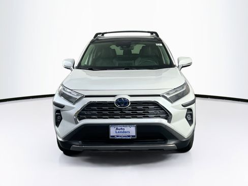 Used 2022 Toyota RAV4 Limited AWD/4WD image 2