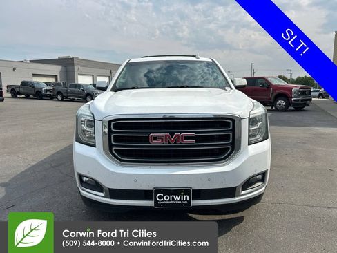 Used 2017 GMC Yukon SLT AWD/4WD image 10