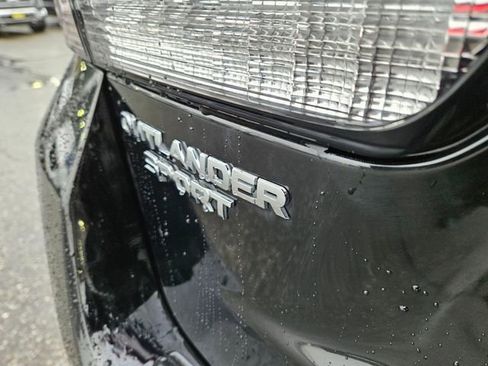 Used 2024 Mitsubishi Outlander Sport SE AWD/4WD image 11