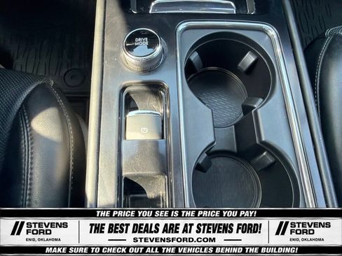 Used 2022 Lincoln Corsair AWD w/ Premium Package image 27