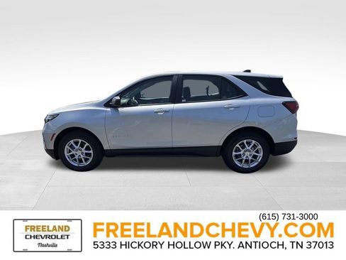 Used 2022 Chevrolet Equinox LS w/ Driver Confidence II Package FWD image 6