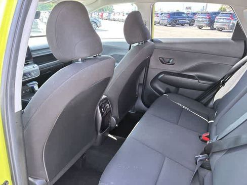 Used 2024 Hyundai Kona SEL FWD image 19
