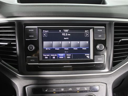 Used 2022 Volkswagen Atlas SE image 18