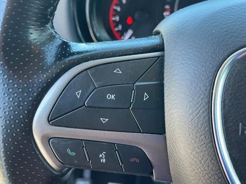 Used 2021 Dodge Durango SXT image 17