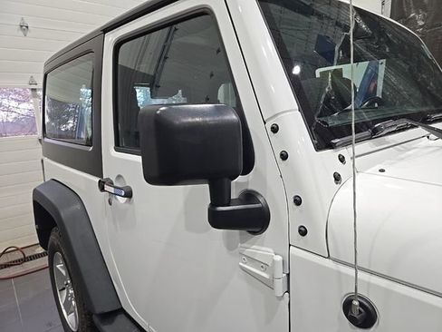 Used 2015 Jeep Wrangler Sport w/ Quick Order Package 24S AWD/4WD image 7