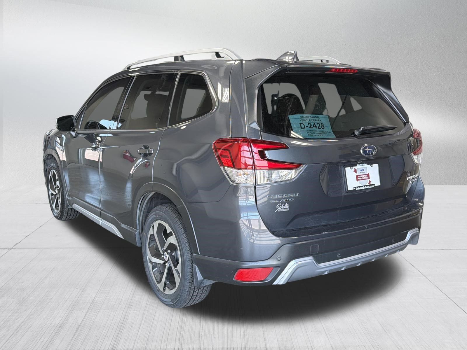 Certified 2023 Subaru Forester Touring AWD/4WD image 5