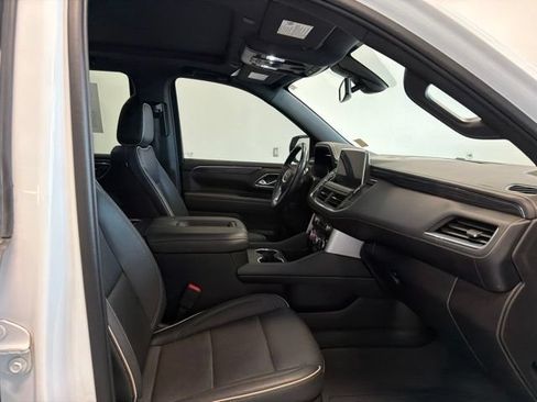 Used 2022 GMC Yukon SLT w/ SLT Premium Package AWD/4WD image 43