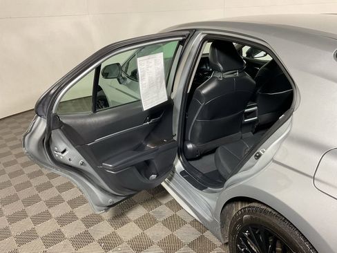 Used 2022 Toyota Camry SE image 31