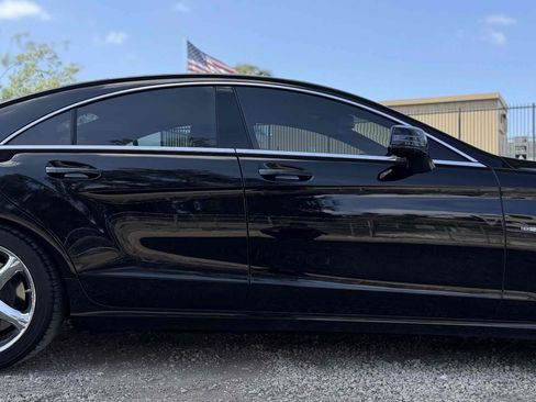 Used 2012 Mercedes-Benz CLS 550 image 8