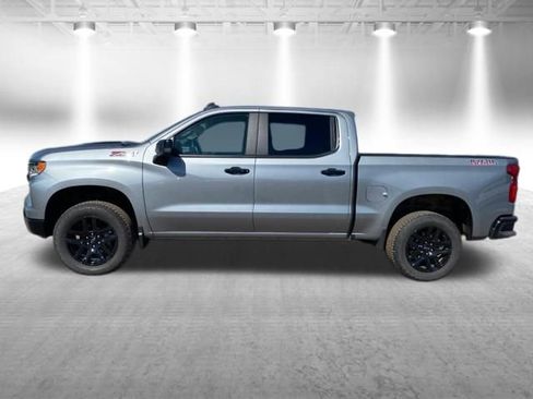 Used 2026 Chevrolet Silverado 1500 LT Trail Boss w/ Convenience Package II AWD/4WD image 11